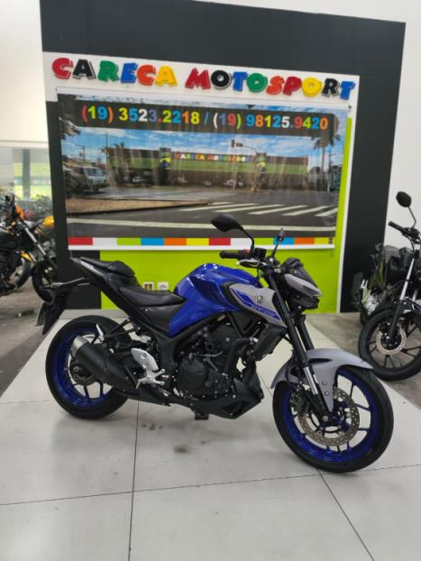 YAMAHA MT-03 300 ABS, Foto 1