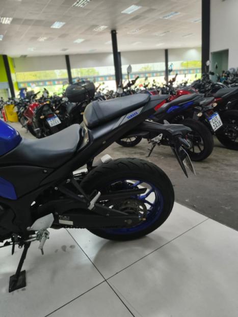 YAMAHA MT-03 300 ABS, Foto 9