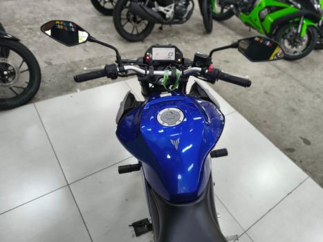 YAMAHA MT-03 300 ABS, Foto 11
