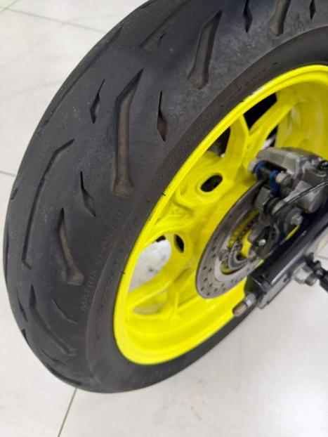 YAMAHA MT-03 300 ABS, Foto 4