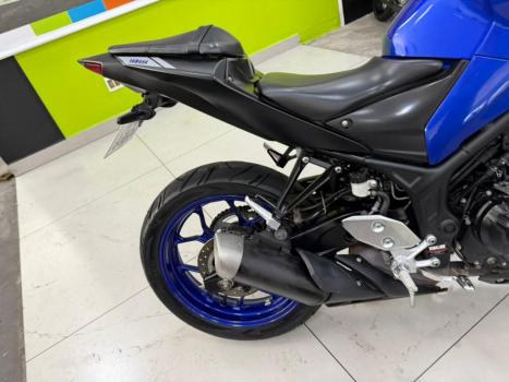 YAMAHA MT-03 300 ABS, Foto 6