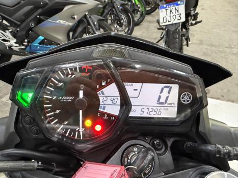 YAMAHA MT-03 300 ABS, Foto 4