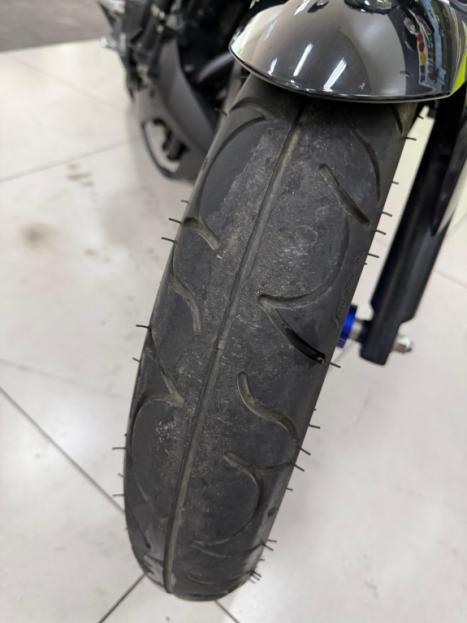 YAMAHA MT-03 300 ABS, Foto 6