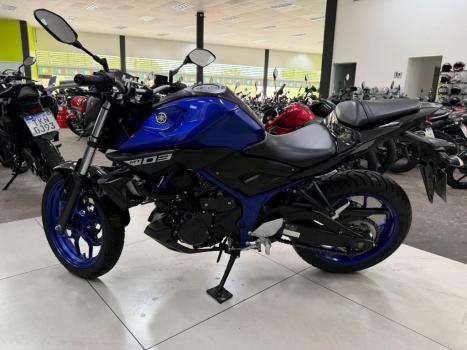 YAMAHA MT-03 300 ABS, Foto 8