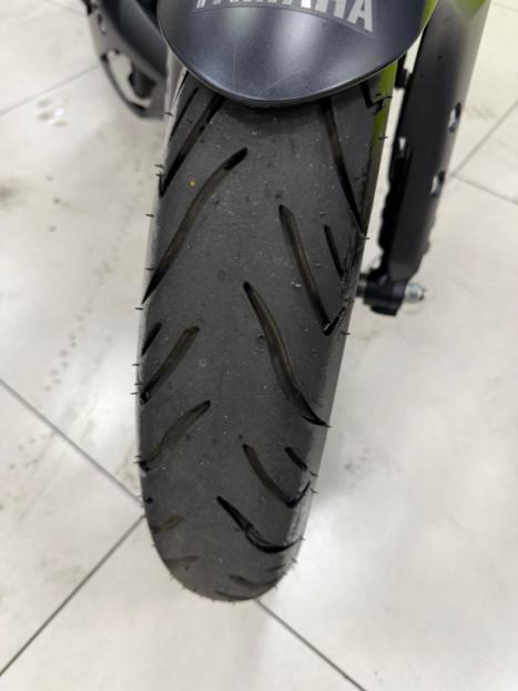 YAMAHA MT-03 300 ABS, Foto 15