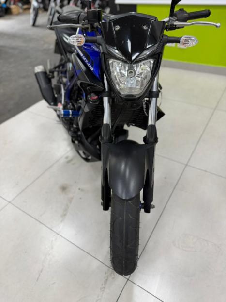 YAMAHA MT-03 300 ABS, Foto 6