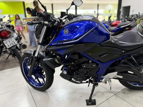 YAMAHA MT-03 300 ABS, Foto 14