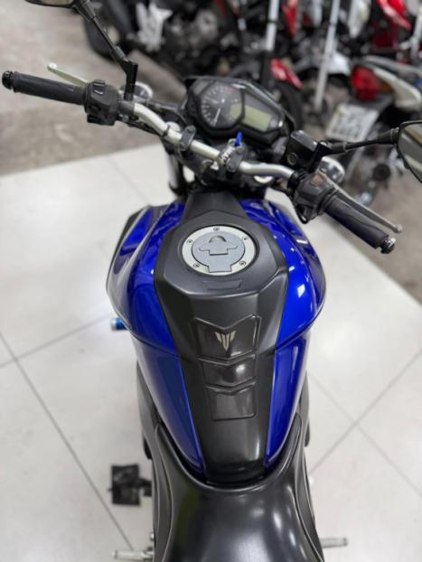 YAMAHA MT-03 300 ABS, Foto 19