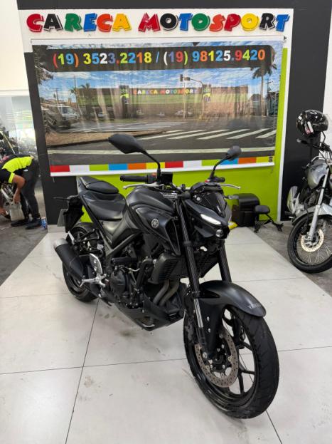 YAMAHA MT-03 300 ABS, Foto 1