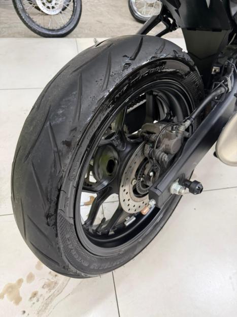 YAMAHA MT-03 300 ABS, Foto 15