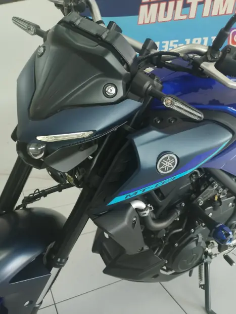 YAMAHA MT-03 300 ABS, Foto 8