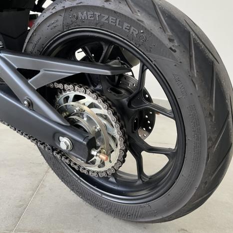 YAMAHA MT-03 300 ABS, Foto 13