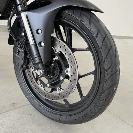 YAMAHA MT-03 300 ABS, Foto 14