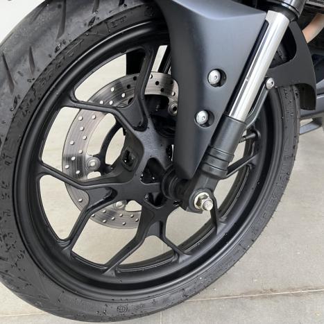 YAMAHA MT-03 300 ABS, Foto 15