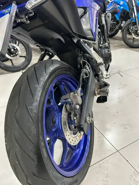 YAMAHA MT-03 300 ABS, Foto 5