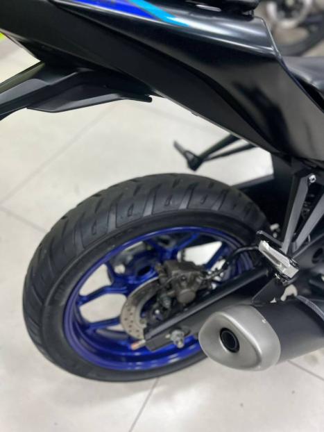 YAMAHA MT-03 300 ABS, Foto 8