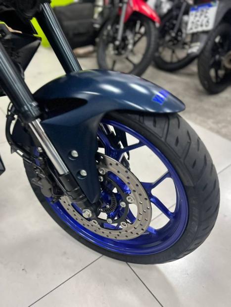 YAMAHA MT-03 300 ABS, Foto 11