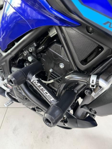 YAMAHA MT-03 300 ABS, Foto 14