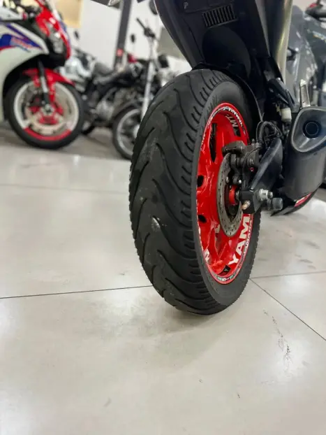 YAMAHA MT-03 300 ABS, Foto 14