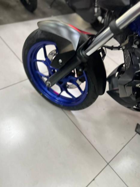YAMAHA MT-03 300 ABS, Foto 13