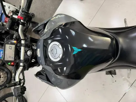 YAMAHA MT-03 300 ABS, Foto 20
