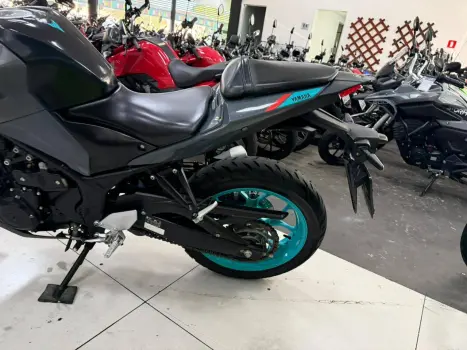 YAMAHA MT-03 300 ABS, Foto 23