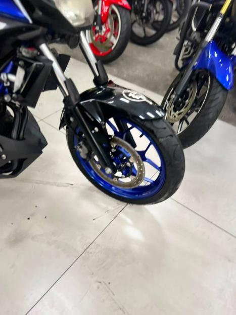 YAMAHA MT-03 300 ABS, Foto 6