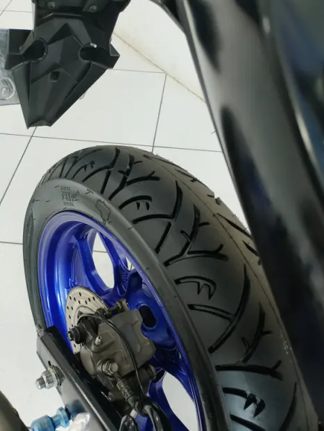YAMAHA MT-03 300 ABS, Foto 5