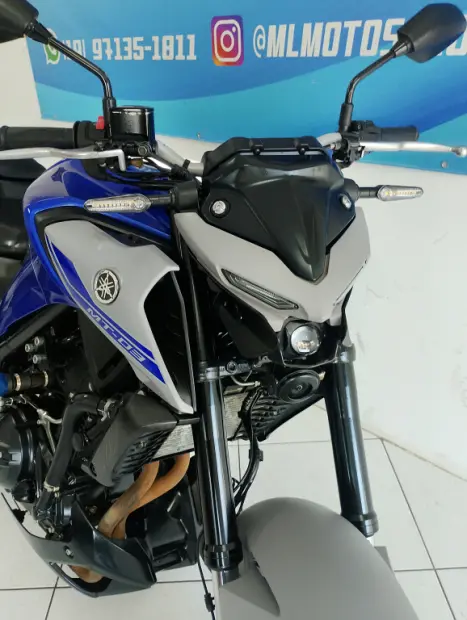 YAMAHA MT-03 300 ABS, Foto 7