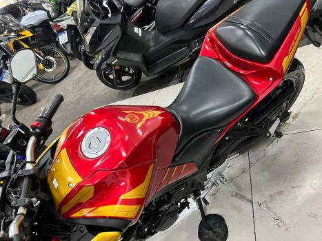YAMAHA MT-03 300 ABS, Foto 5