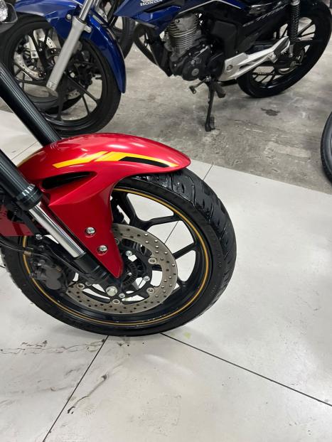 YAMAHA MT-03 300 ABS, Foto 9