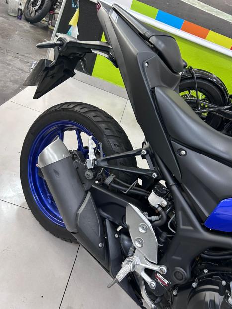 YAMAHA MT-03 300 ABS, Foto 5
