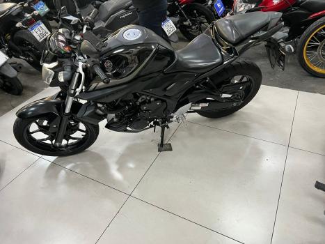 YAMAHA MT-03 300 ABS, Foto 2