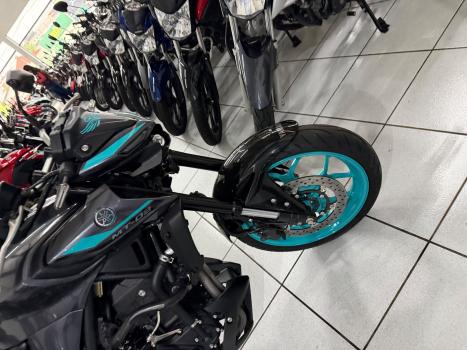 YAMAHA MT-03 300 ABS, Foto 7