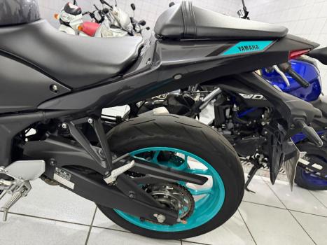 YAMAHA MT-03 300 ABS, Foto 9