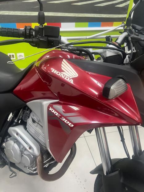 YAMAHA MT-03 300 ABS, Foto 5