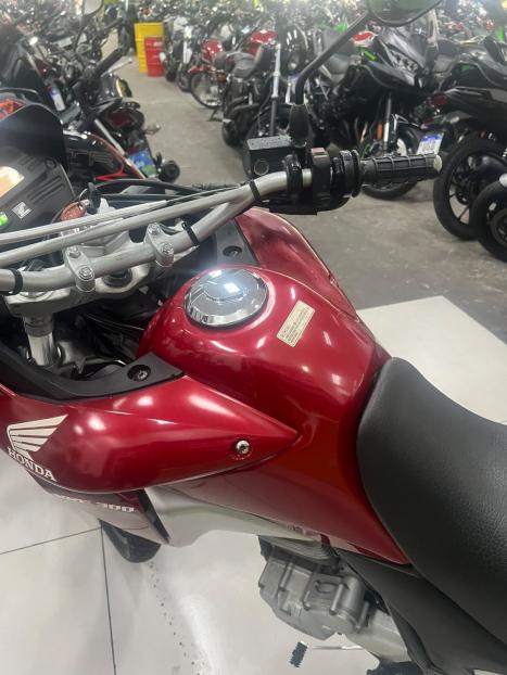 YAMAHA MT-03 300 ABS, Foto 13