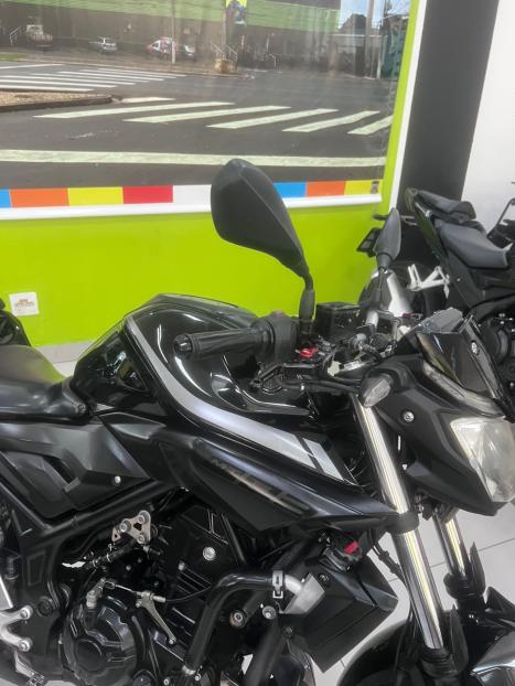 YAMAHA MT-03 300 ABS, Foto 6