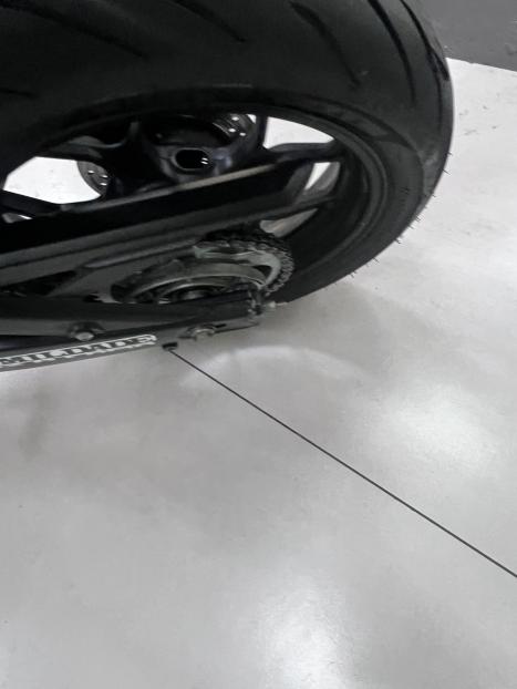 YAMAHA MT-03 300 ABS, Foto 7