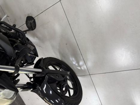YAMAHA MT-03 300 ABS, Foto 10
