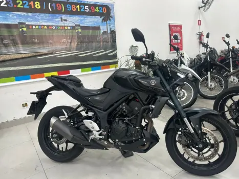YAMAHA MT-03 660 , Foto 2