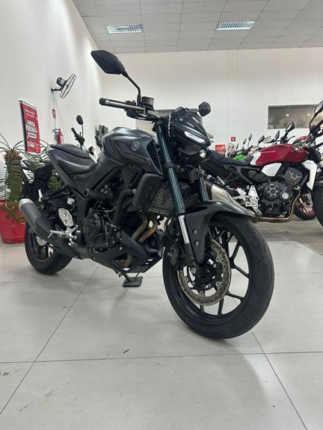 YAMAHA MT-03 660 , Foto 8