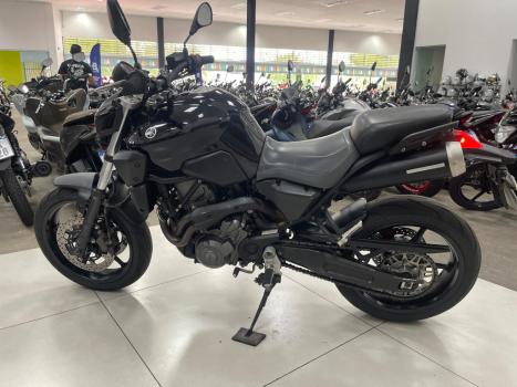 YAMAHA MT-03 660 , Foto 7