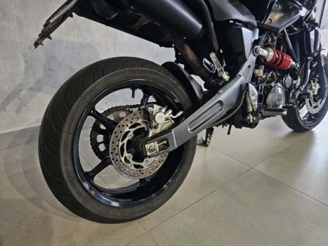 YAMAHA MT-03 660 , Foto 4