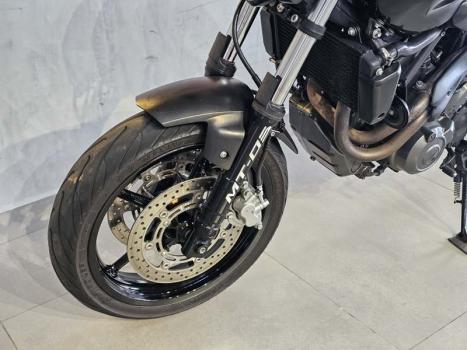 YAMAHA MT-03 660 , Foto 10