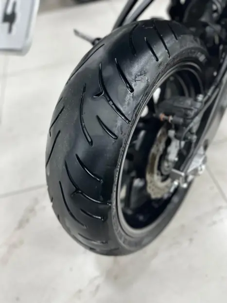 YAMAHA MT-07 700 ABS, Foto 3