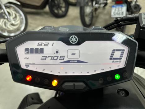 YAMAHA MT-07 700 ABS, Foto 9