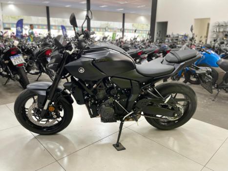 YAMAHA MT-07 700 ABS, Foto 8