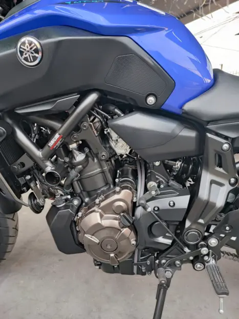 YAMAHA MT-07 700 ABS, Foto 5