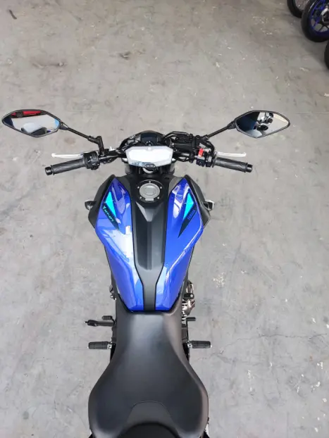 YAMAHA MT-07 700 ABS, Foto 7